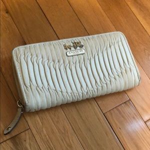 COACH wallet in white
